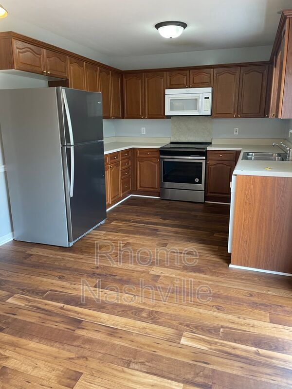 1040 Blairfield Dr in Nashville, TN - Building Photo - Building Photo