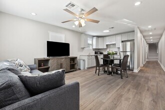 6530 Peoples Ave in New Orleans, LA - Foto de edificio - Building Photo