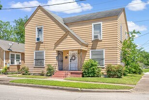 2619 Nettleton St in Houston, TX - Building Photo