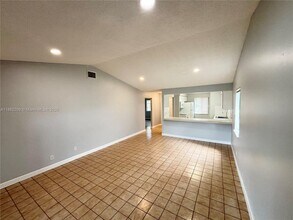4805 Pier Dr in Greenacres, FL - Building Photo - Building Photo