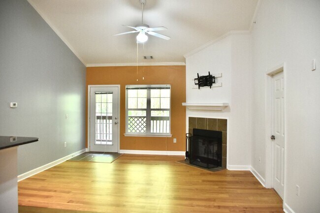 2000 Olde Eastwood Village Blvd in Asheville, NC - Building Photo - Building Photo