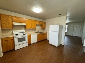 3301 Barcelona Dr in Killeen, TX - Building Photo - Building Photo