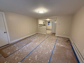 146 Mormon Hollow Rd, Unit Mormon hollow in Wendell, MA - Building Photo