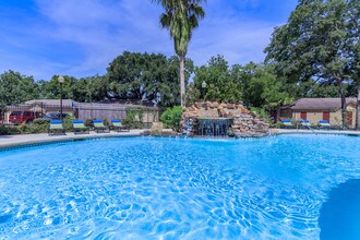 Regatta Bay in Seabrook, TX - Foto de edificio - Building Photo