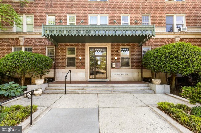 2456 20th St NW in Washington, DC - Building Photo - Building Photo