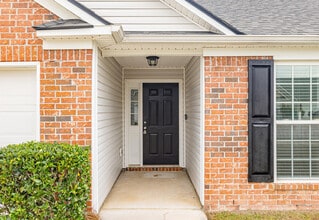 272 High Meadows Cir in Grovetown, GA - Building Photo - Building Photo