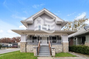 4042 College Ave in Kansas City, MO - Building Photo