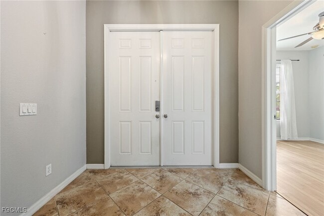 16530 Whispering Trace Ct in Ft. Myers, FL - Building Photo - Building Photo