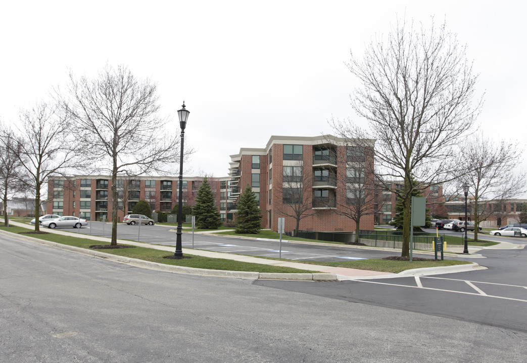 luther village in Arlington Heights, IL - Building Photo