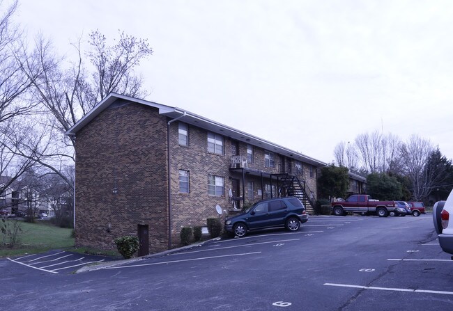 Gate Manor II in Knoxville, TN - Foto de edificio - Building Photo