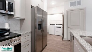 112 Hera Way, Unit 3205 in Myrtle Beach, SC - Foto de edificio - Building Photo