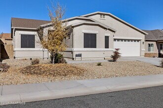 6548 E Bay Point Way in Prescott Valley, AZ - Building Photo - Building Photo