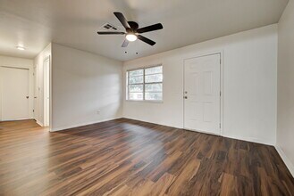 1333 E Brooks St in Norman, OK - Building Photo - Building Photo