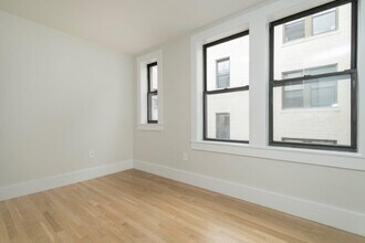 4 Elko St, Unit 2 in Boston, MA - Building Photo - Building Photo