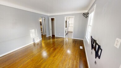 1123 Birk Ave in Ann Arbor, MI - Building Photo - Building Photo