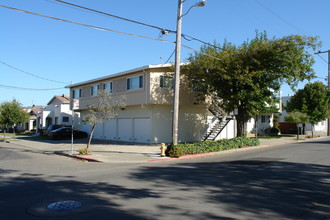 482 Sylvan Ave in San Bruno, CA - Building Photo - Building Photo