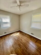 8101 Brooklyn Ave in Kansas City, MO - Building Photo - Building Photo