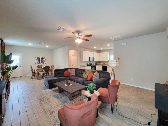 24802 Winema Wds Ln in Huffman, TX - Building Photo - Building Photo