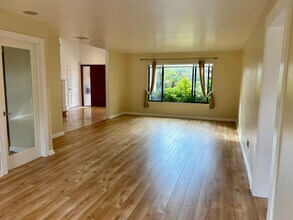 1972 Bahia Way in San Diego, CA - Building Photo - Building Photo