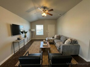 208 Lowes Blvd in Killeen, TX - Building Photo - Building Photo