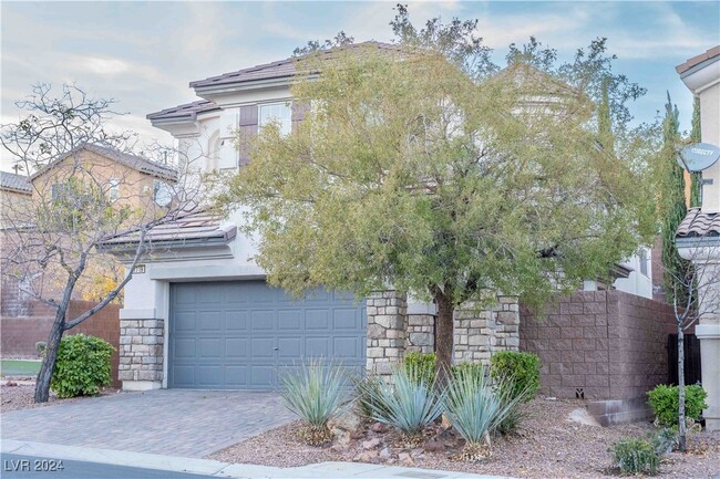 7719 Lone Shepherd Dr in Las Vegas, NV - Building Photo - Building Photo