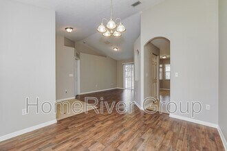 20 Bressler Ln in Palm Coast, FL - Building Photo - Building Photo