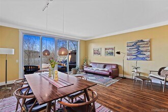 493 Warburton Ave in Hastings On Hudson, NY - Building Photo - Building Photo