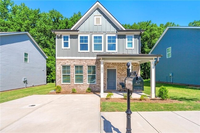 property at 1947 Thomasville Estates Dr SE