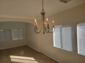 3205 Outrider Ct in North Las Vegas, NV - Building Photo - Building Photo