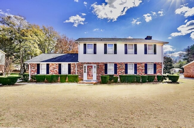 property at 105 Brandybrook Ln