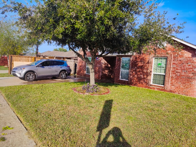 2803 Pompeii St