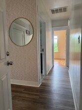 94 Hubinger St, Unit Third Floor in New Haven, CT - Building Photo - Building Photo
