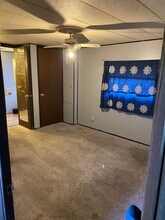 16945 Rooster Ln in Dubuque, IA - Foto de edificio - Building Photo