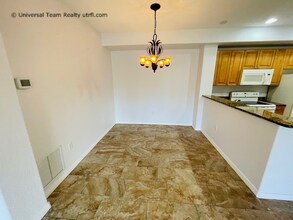 13190 Bella Casa Cir in Ft. Myers, FL - Building Photo - Building Photo