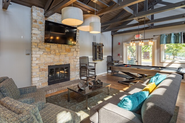 Woodbury Place Apartments