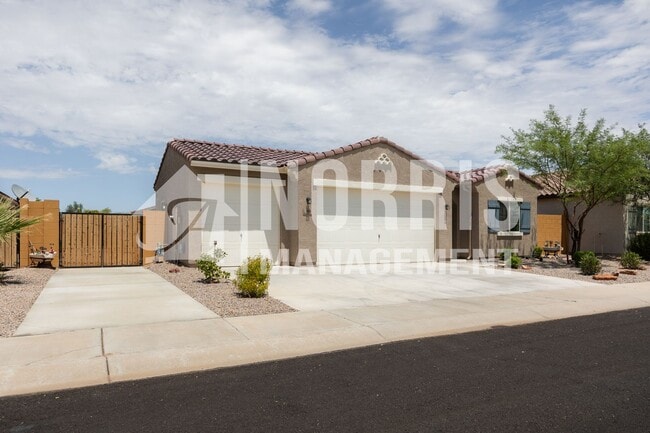 960 E Cactus Wren Dr in Casa Grande, AZ - Building Photo - Building Photo