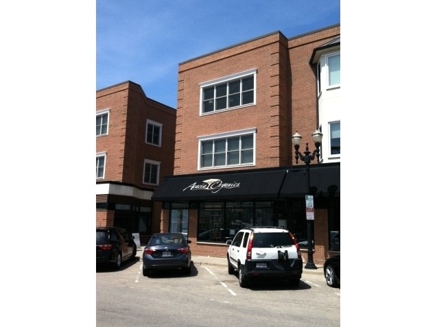 100 E Station St