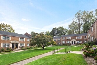 Park View At Montclair in Montclair, NJ - Building Photo - Building Photo