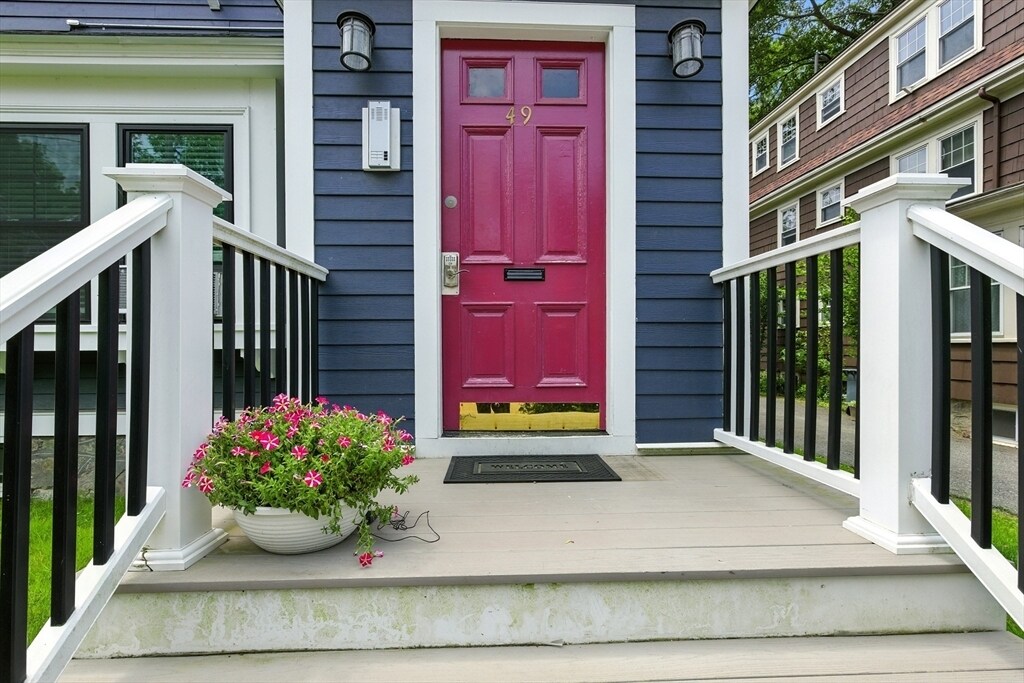 49 St John St in Boston, MA - Building Photo