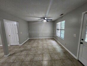 3752 Waldrop Ln in Decatur, GA - Building Photo - Building Photo