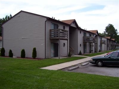 Mulberry Manor in Portage, IN - Foto de edificio - Building Photo