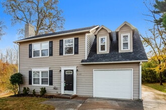 9147 Moss Cove Ct in Charlotte, NC - Foto de edificio - Building Photo