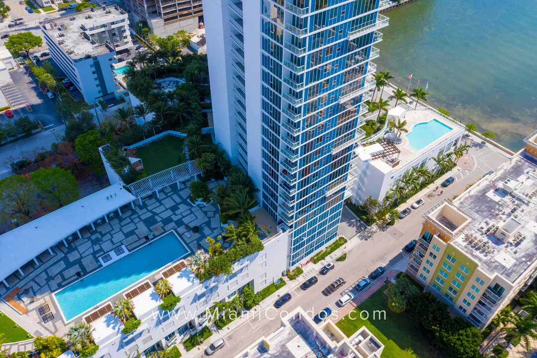 2020 N Bayshore Dr, Unit 608 in Miami, FL - Building Photo