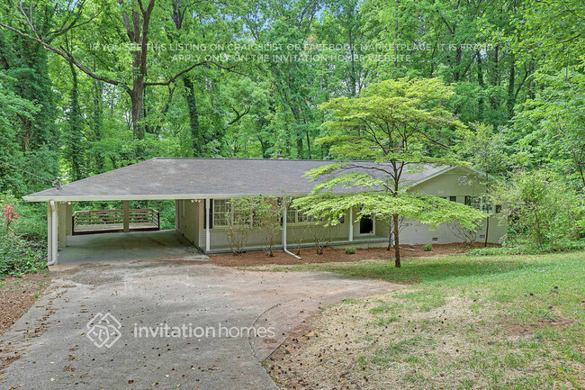 4953 Rockbridge Rd SW in Stone Mountain, GA - Building Photo - Building Photo