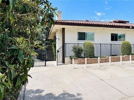 19901 Yorba Linda Blvd in Yorba Linda, CA - Building Photo