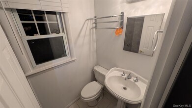 9 Harrison St in Harrison, NY - Building Photo - Building Photo