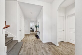 31 Hearthwick Rd in Tomball, TX - Building Photo - Building Photo