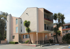 Kona Apartments