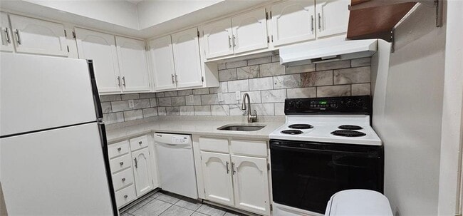 307 Adair St in Decatur, GA - Building Photo - Building Photo
