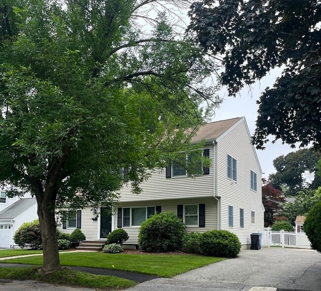 48 Audrey Rd in Belmont, MA - Building Photo - Building Photo